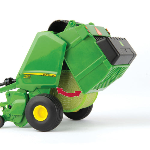 Tomy John Deere 1:32 Scale 7270R Tractor with 560R Baler and Round Bale - 3 Piece Farm Toy Set